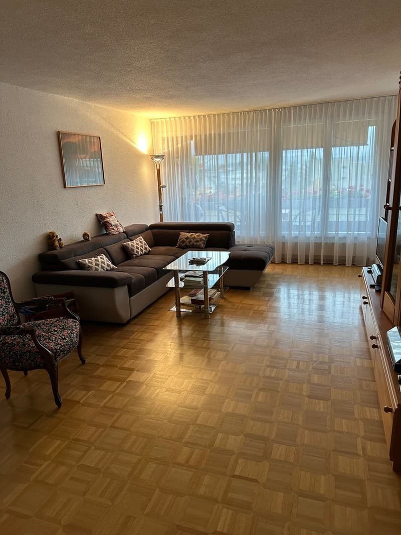 Zentral wohnen in Steffisburg - 3.5-Zimmer-Wohnung mit Balkon und EHP (2)
