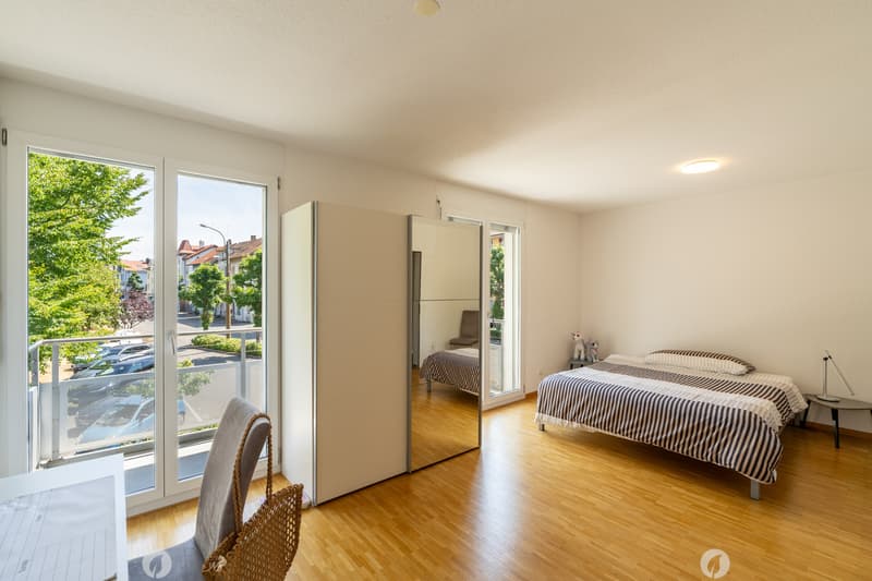 Wohnen mit Komfort: Geräumige 5.5-Zimmer-Wohnung in Biel! (5)