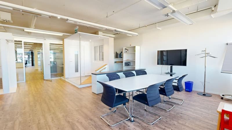 Modern commercial space in the "Paradies" business park (7)