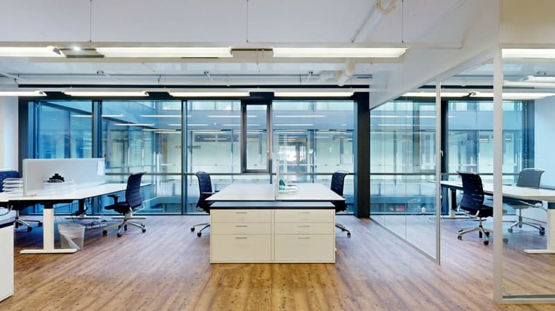 Modern commercial space in the "Paradies" business park (6)