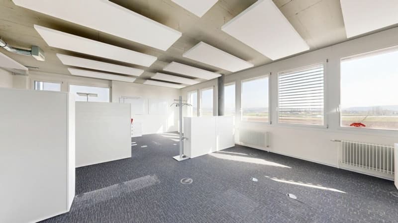 904 m2 d'espace commercial/bureaux (6)