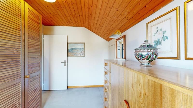 Freistehendes Zuhause mit viel Platz rund ums Haus (8)