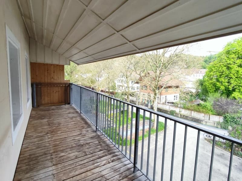 Grosszügige 4.5 Zi. Altstadtwohnung mit Balkon (4)