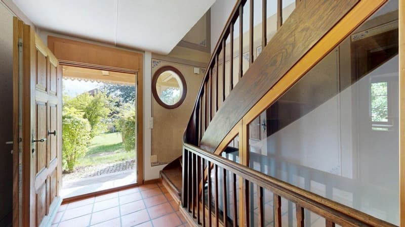 Grosszügige 8.5-Zimmer-Wohnung mit direktem Zugang zum Gewölbekeller nahe Herzogenbuchsee (4)