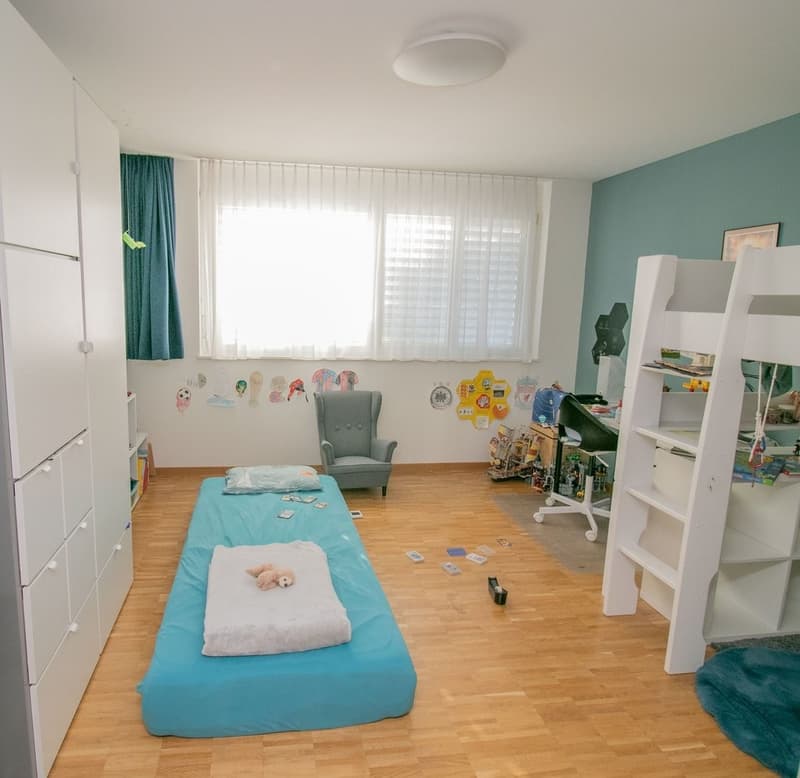grosses Zimmer