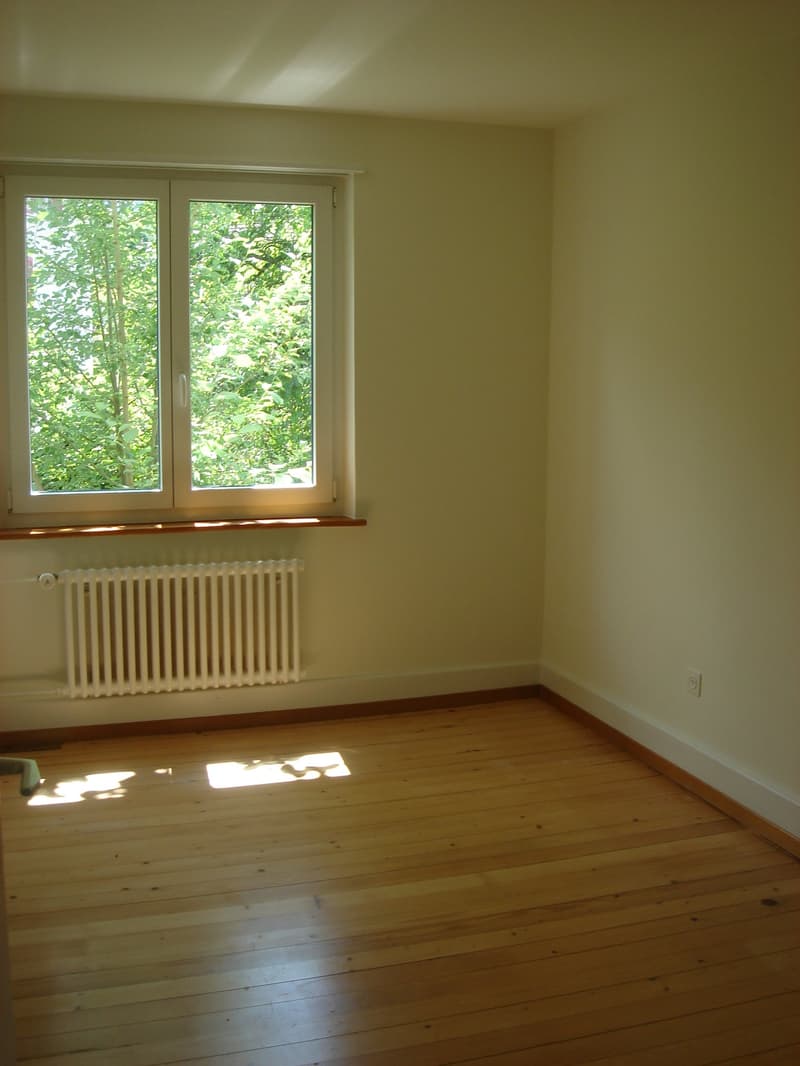 3.5 pièces situé dans une petite maison de 2 appartements. (5)