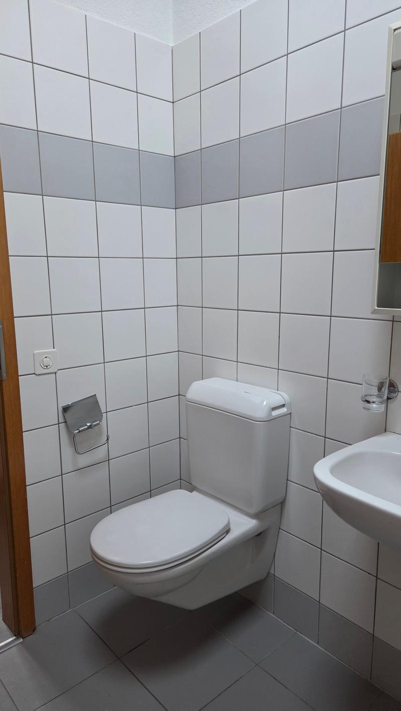 Logement en duplex situé entre le centre-ville et la gare CFF (11)