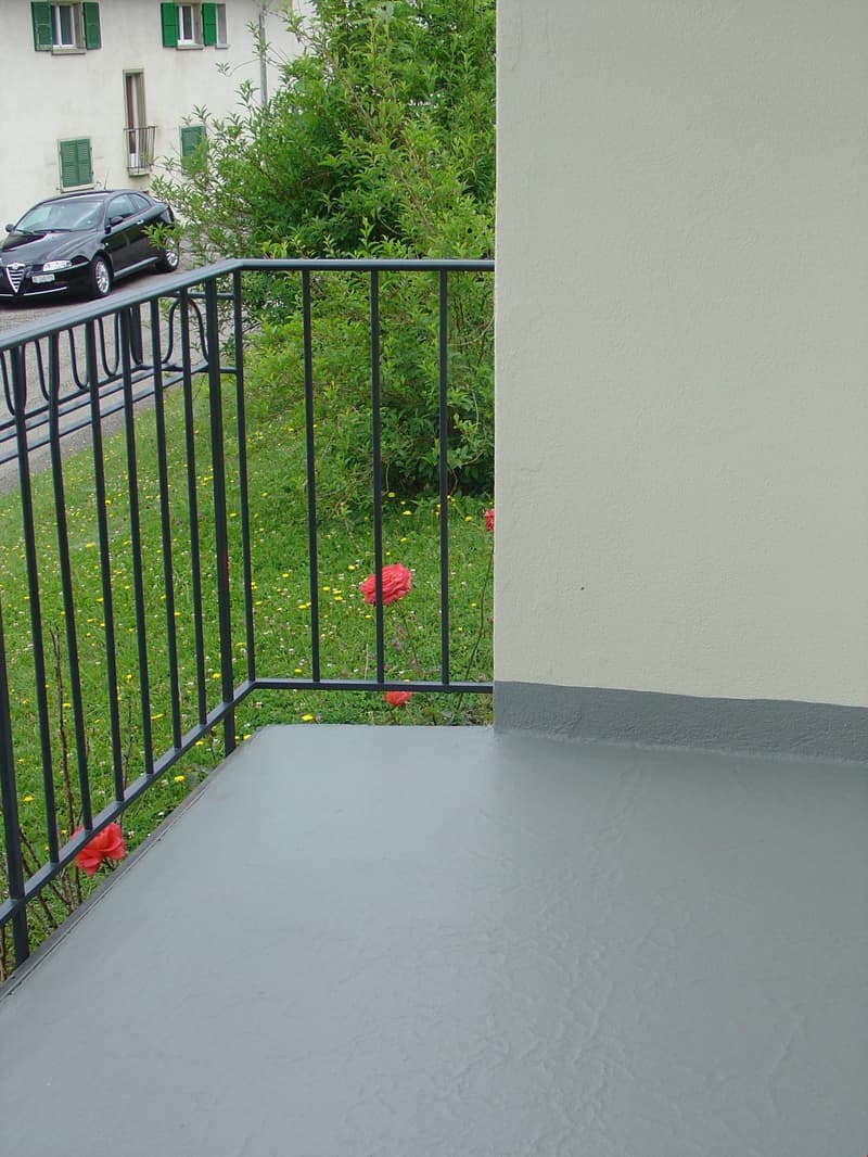 Appartement situé dans un petit immeuble de 4 logements (13)