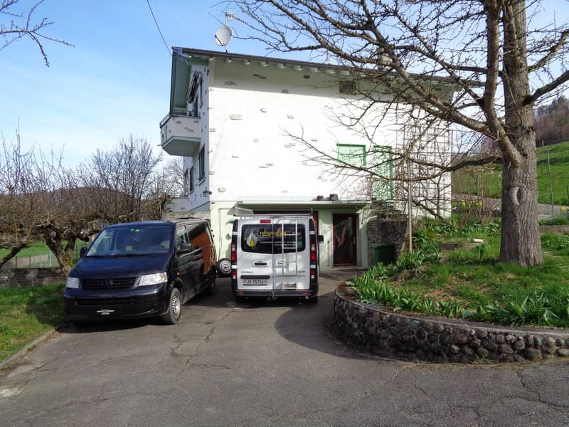 Appartement de 4.5 pièces sur les hauts du village avec balcon. (17)