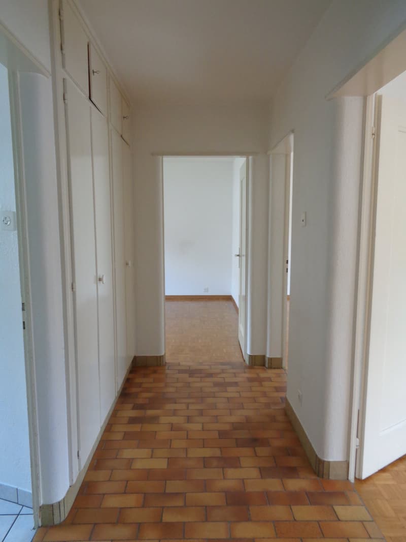 Appartement dans un quartier calme et ensoleillé. (5)