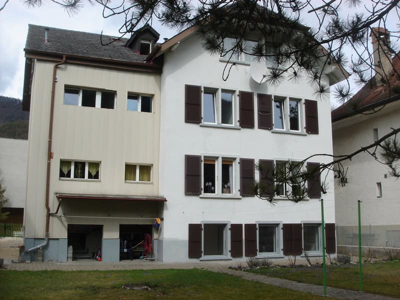 Appartement situé dans un immeuble proche du centre-ville (8)