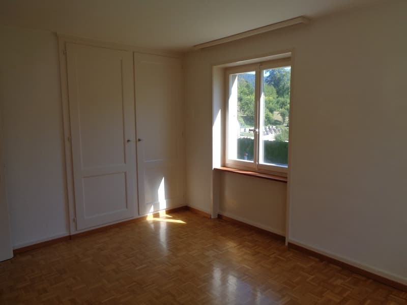 Appartement situé dans un petit immeuble de 5 logements (5)