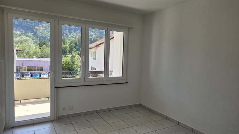 Appartement situé dans un petit immeuble de 4 logements. (4)
