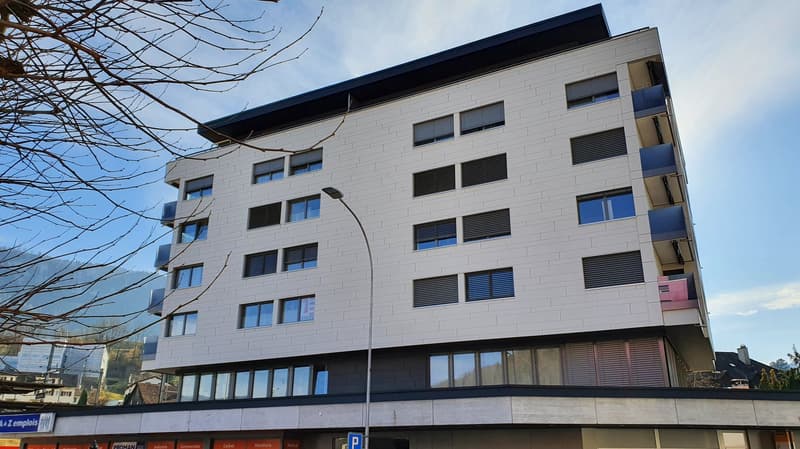 Appartement situé à côté de la gare CFF. (11)