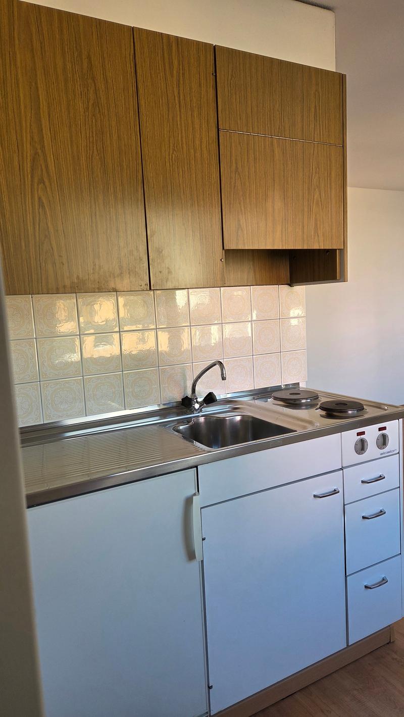 Appartement situé à côté de la gare CFF. (7)