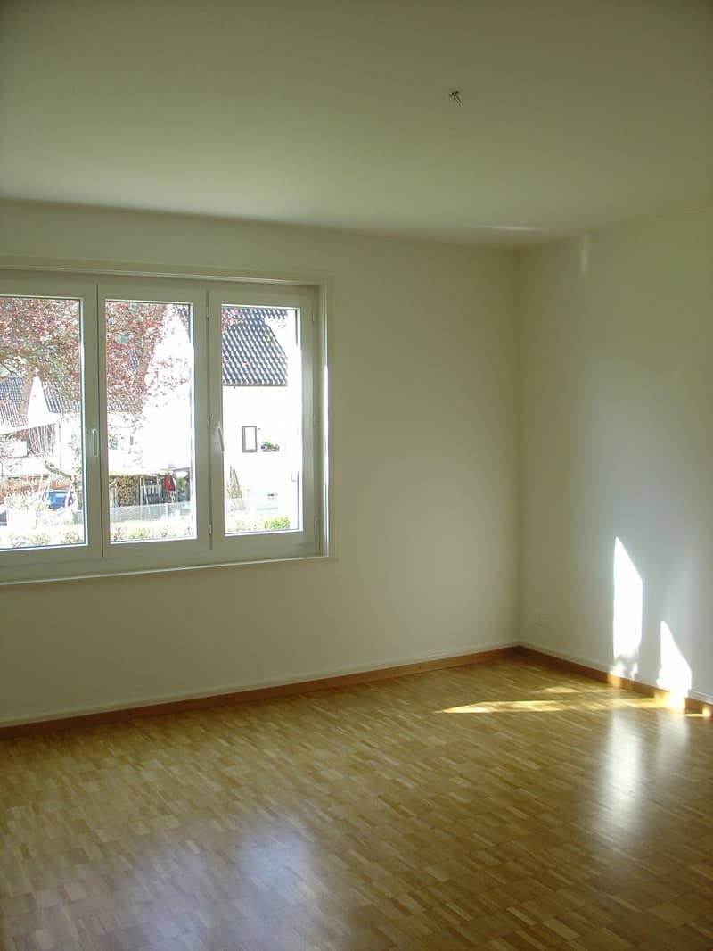 Appartement situé dans un petit immeuble de 2 logements. (6)
