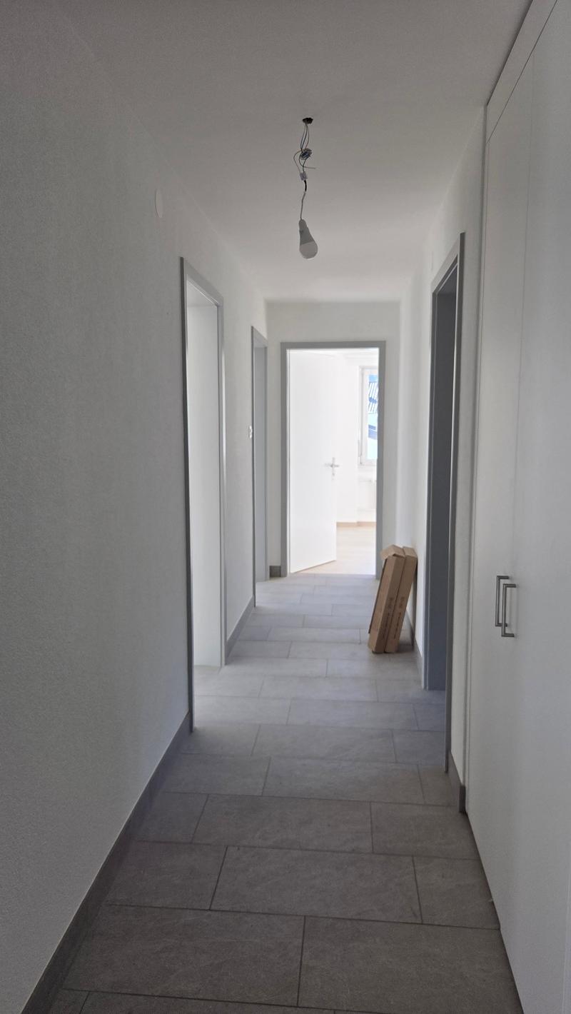 Appartement situé dans un quartier ensoleillé. (9)