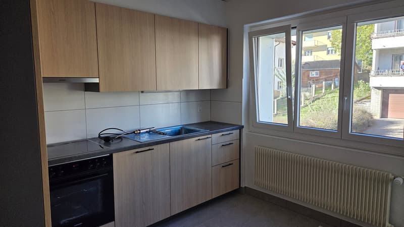 Appartement situé dans un quartier ensoleillé. (4)