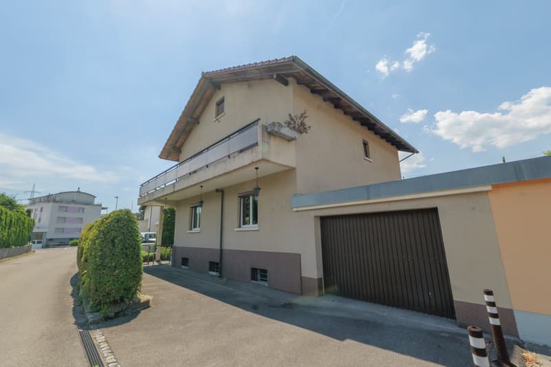 Charmantes 5-Zimmer-Einfamilienhaus in Studen – sofort verfügbar (25)