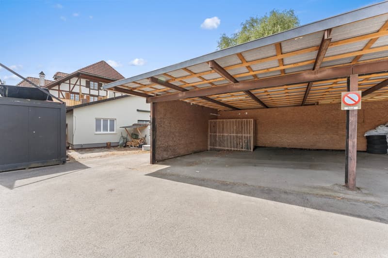 4.5-Zimmer-Maisonette mit Cheminée, Galerie und Weitsicht ins Grüne (19)
