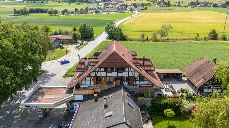 4.5-Zimmer-Maisonette mit Cheminée, Galerie und Weitsicht ins Grüne (16)