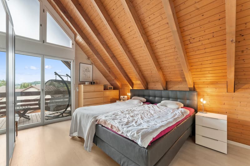 Grosszügige 5.5-Zimmer-Maisonettewohnung mit Cheminée und Weitsicht (30)