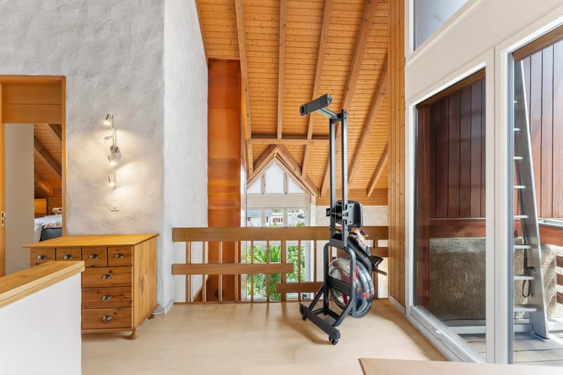 Grosszügige 5.5-Zimmer-Maisonettewohnung mit Cheminée und Weitsicht (22)