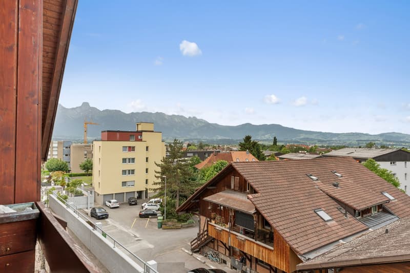 Grosszügige 5.5-Zimmer-Maisonettewohnung mit Cheminée und Weitsicht (26)