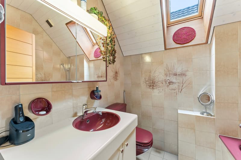 Grosszügige 5.5-Zimmer-Maisonettewohnung mit Cheminée und Weitsicht (18)