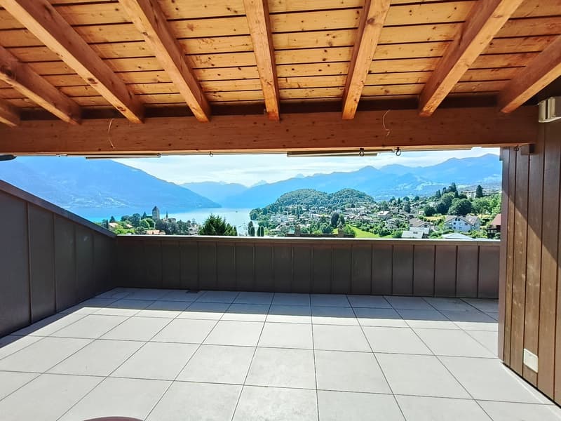 Einmalige Gelegenheit - Geräumige 7.5-Zimmer-Attikawohnung mit Panoramablick in Spiez (27)
