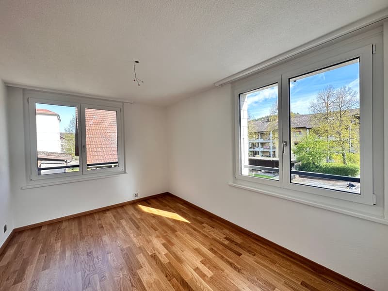 Moderne (saniert 2024) und helle 3.5 Zi.-Whg. im schönen Burgdorf (10)