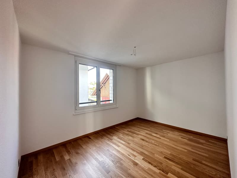Moderne (saniert 2024) und helle 3.5 Zi.-Whg. im schönen Burgdorf (8)