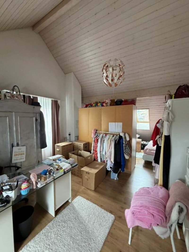 Familienfreundliches Reiheneckhaus in Magden (8)