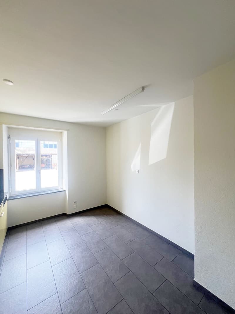 3 1/2 Zimmerwohnung mit Wintergarten im Obachquartier (12)