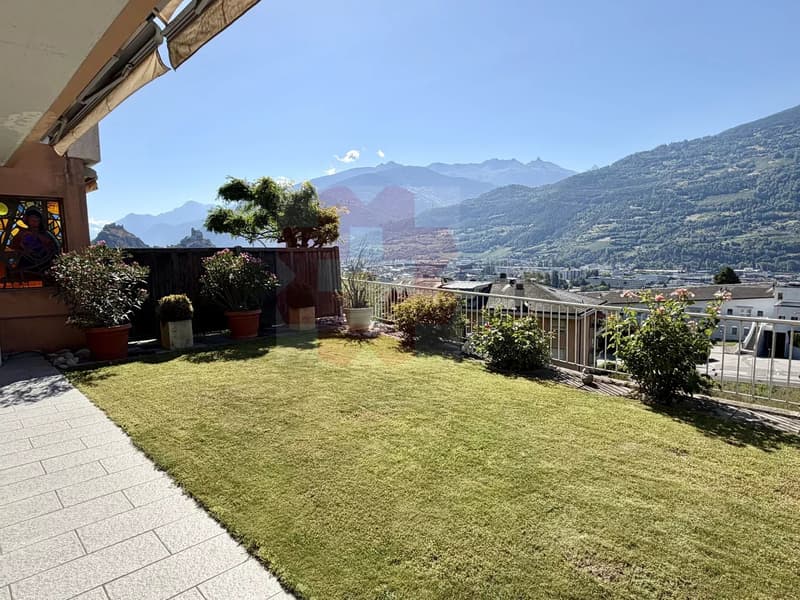 Maison familiale avec vue panoramique et exceptionnel potentiel de rénovation ? Gravelone, Sion (2)