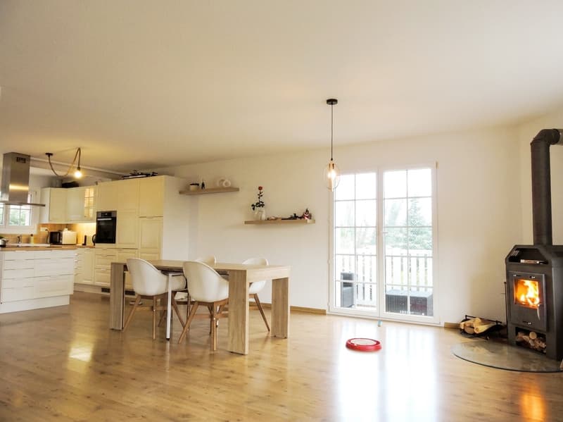 Appartement 4.5 pièces avec grande terrasse et vue dégagée Port-Valais (2)