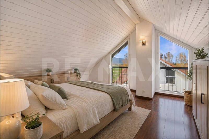Duplex dernier étage | Plafond cathédral, vue 180 Alpes & campagne Région Rolle/Nyon (4)