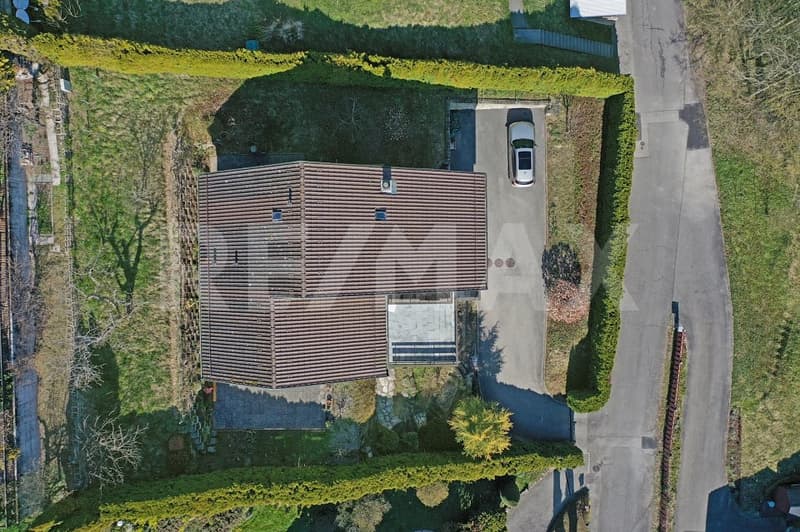 En exclusivité, villa d'exception de 7 pièces dans un écrin de paix sur les hauteurs de Vevey (5)