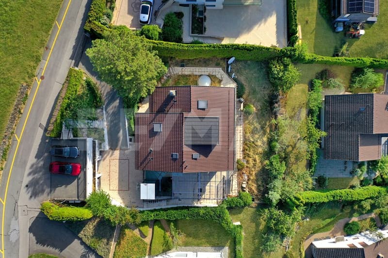 Vue lac, piscine intérieure et 335 m² : villa 6 chambres + studio aux Monts-de-Corsier (12)