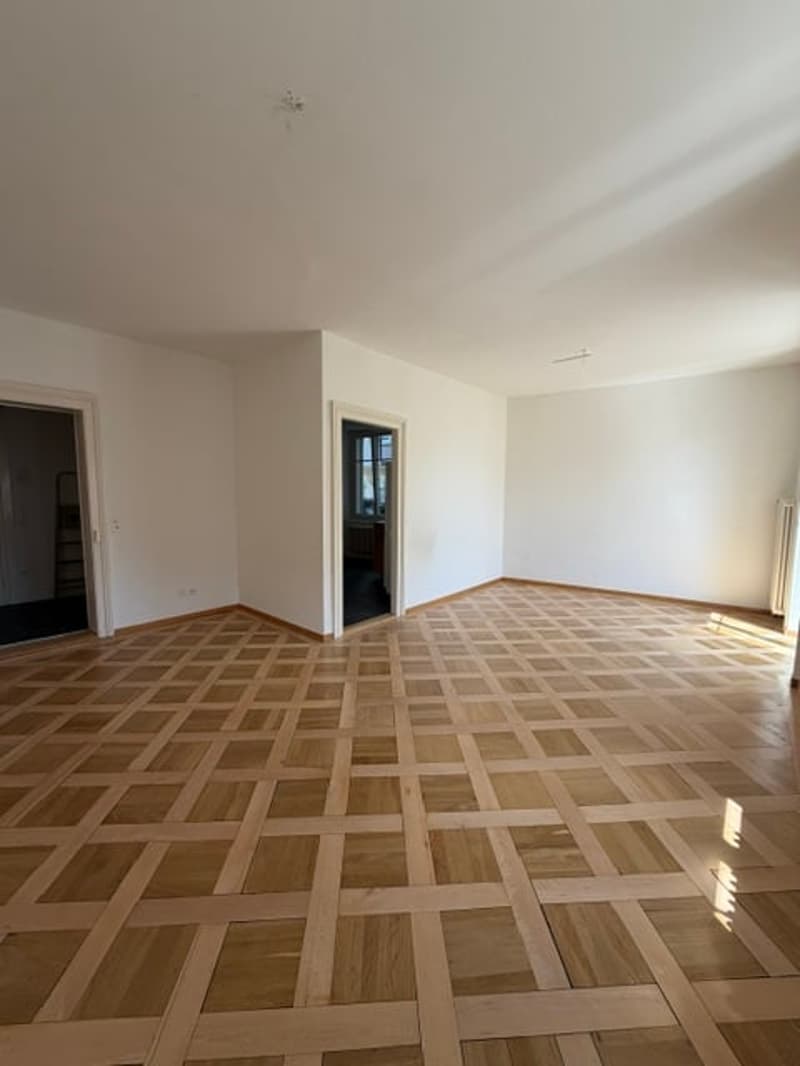 Appartement de 4.5 pièces avec balcon à Bienne (2)