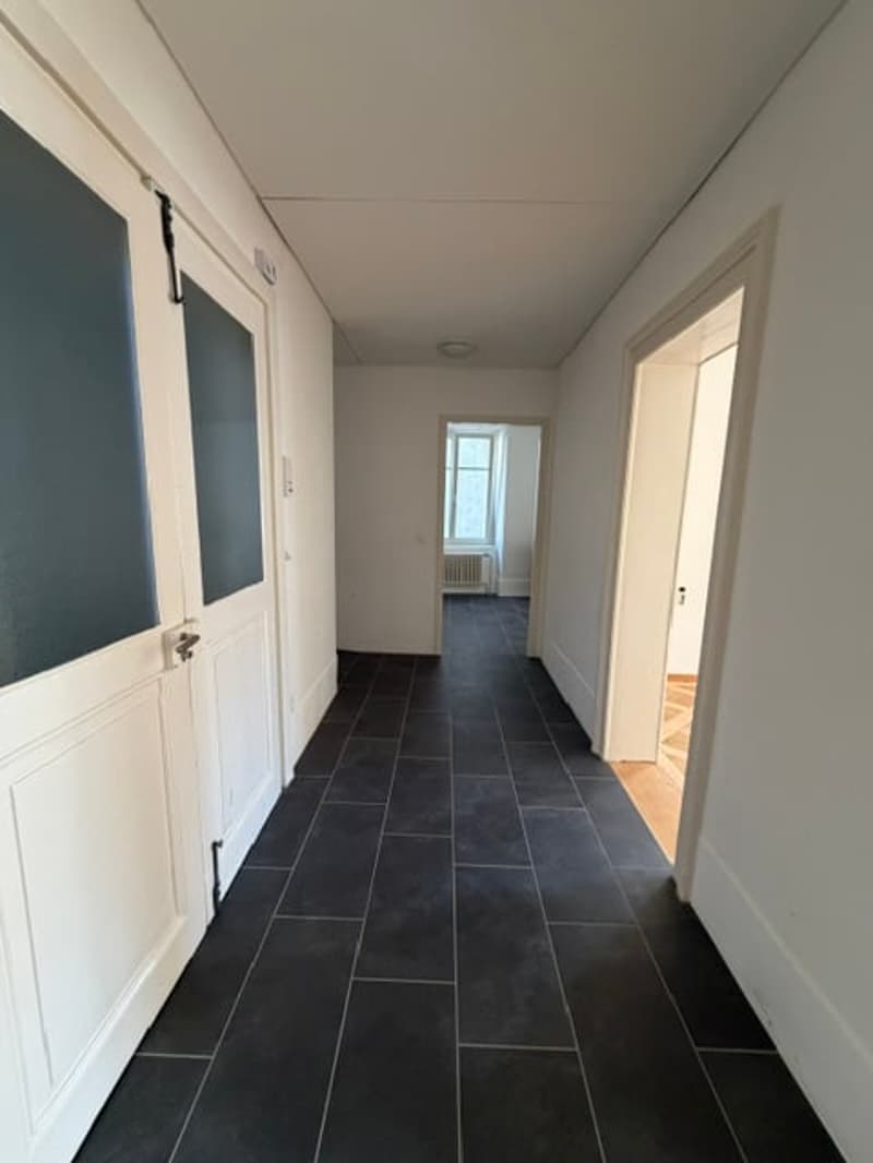 Appartement de 4.5 pièces avec balcon à Bienne (5)