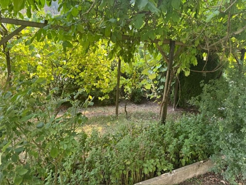 Appartement de 4 pièces au rez-de-chaussée surélevé à Péry-La Heutte (13)