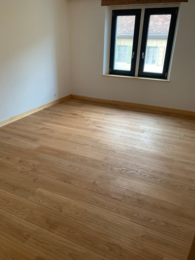 Appartement duplex de 4 pièces sous les toits à Péry (4)
