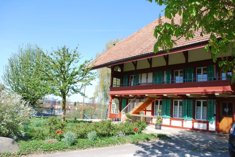 Helle 3.5-Zimmer-Wohnung mit Balkon in Hindelbank – ab Dezember 2026 verfügbar (2)