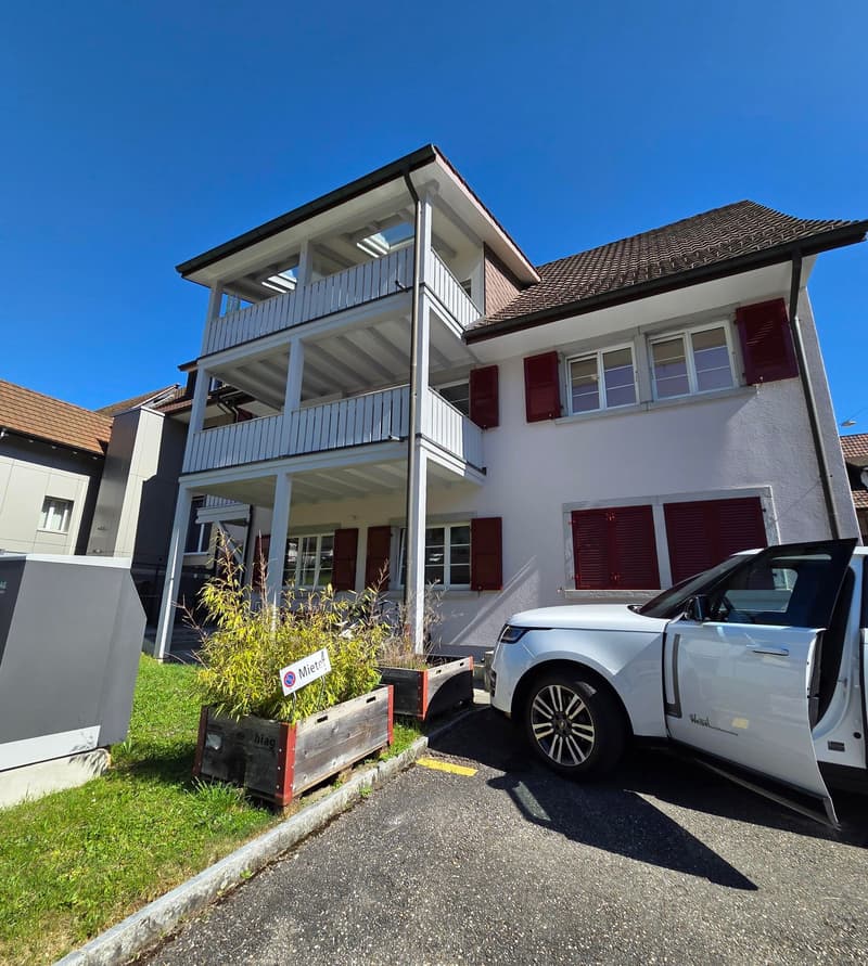 Helle 4-Zimmer-Wohnung mit Balkon in Mümliswil-Ramiswil (13)