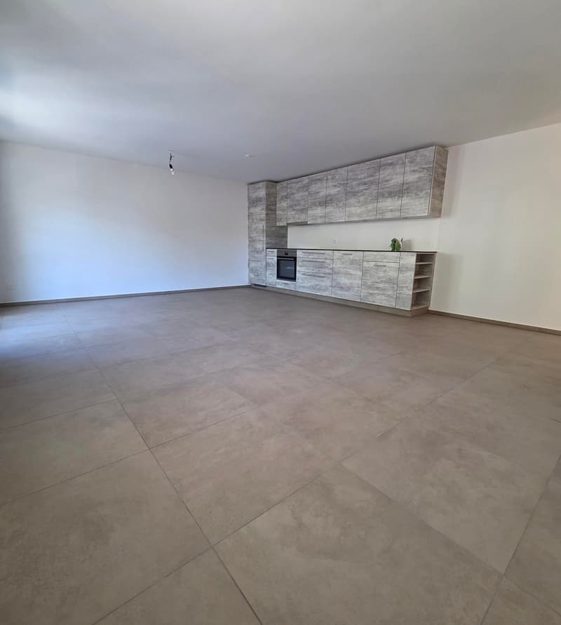 Helle 4-Zimmer-Wohnung mit Balkon in Mümliswil-Ramiswil (5)