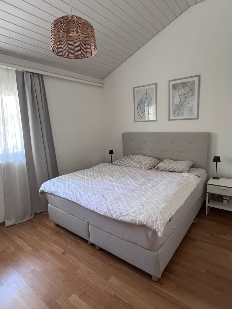 Helle 4.5-Zimmer-Wohnung mit Balkon und Bergblick in Balsthal (4)