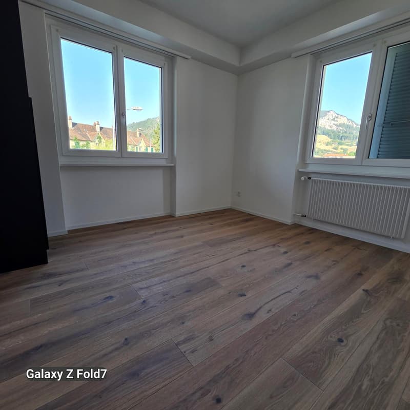 Geräumige 5.5-Zimmer-Wohnung mit Balkon in Oensingen (22)