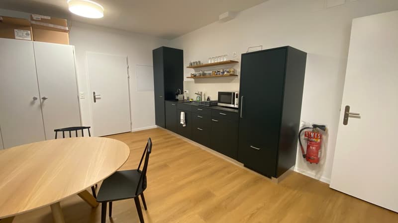 Attraktives Büro in zentraler Lage in Münsingen (2)