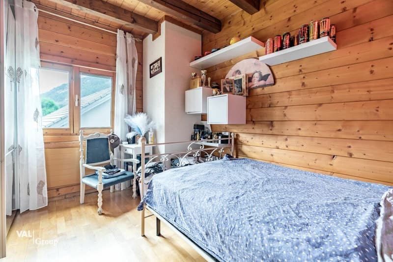 Attractive residential and commercial property with diverse usage possibilities (5)